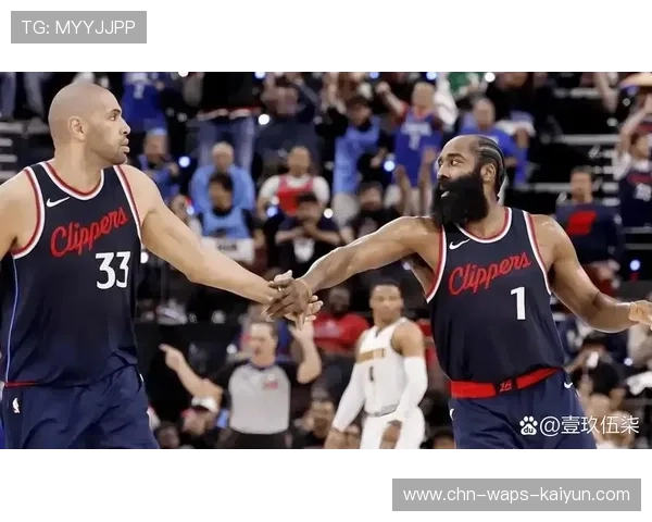 快船团队协作不足,球星抱团效果不佳,快船队怎么样