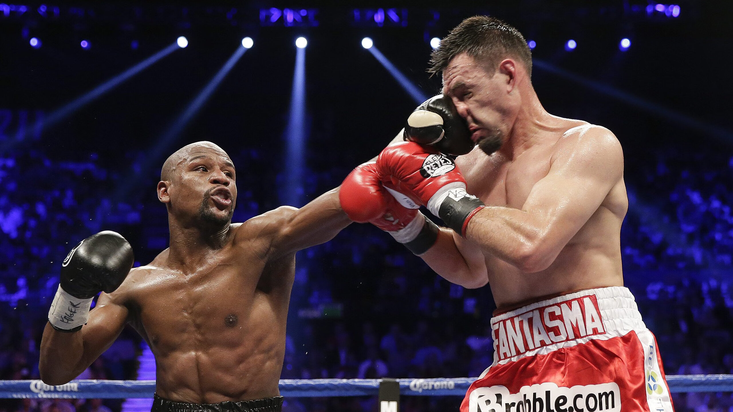 网球“只打网前截击”专项赛 换位与预判成为核心